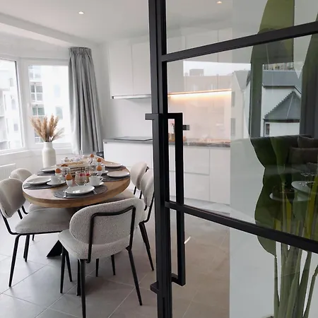 Seaside Living - Bailey アパート